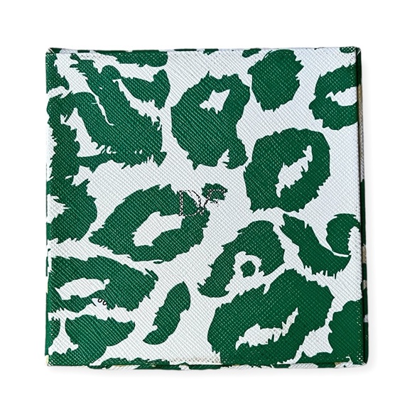 RARE Diane Von Furstenberg DVF Home Green Cheetah Square Coasters w/Box Set of 4 - Picture 6 of 6